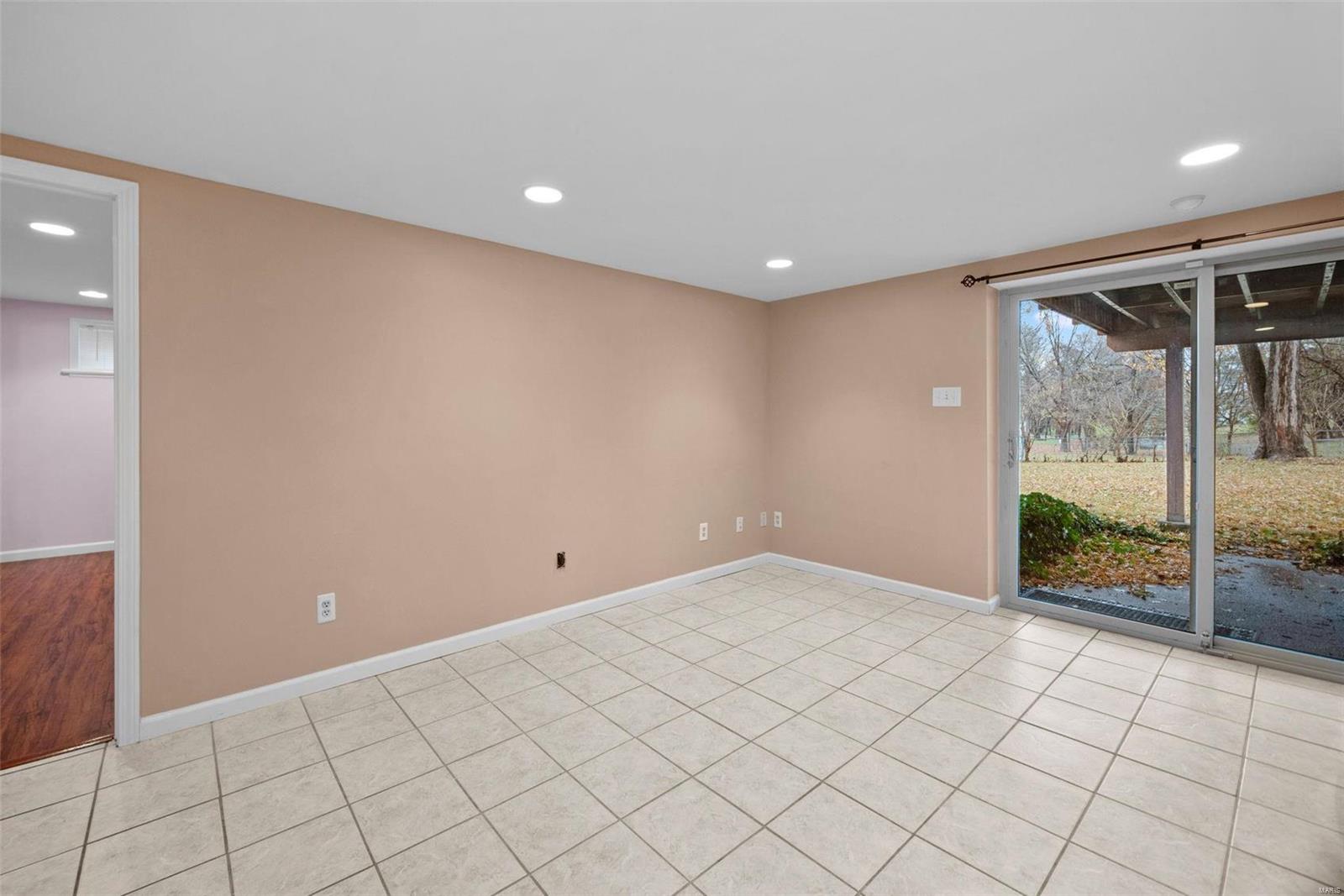 Westbrook Manor - Residential