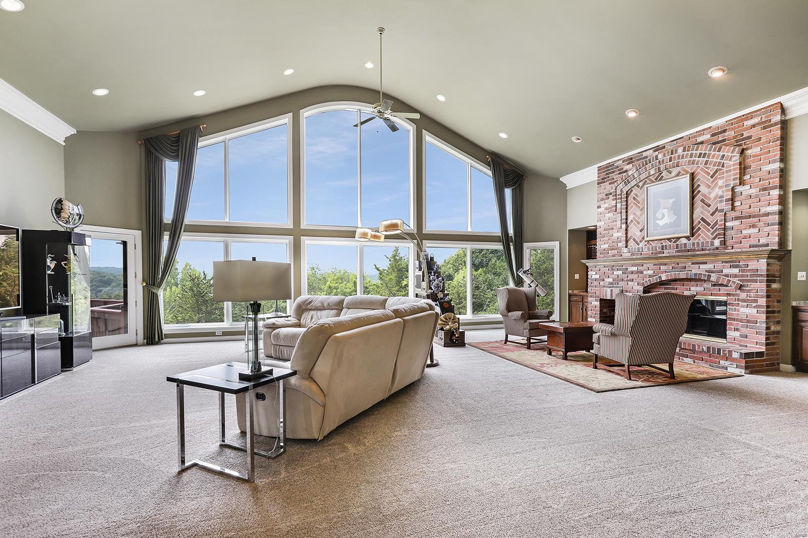 Wildhorse Spring Farm - Residential