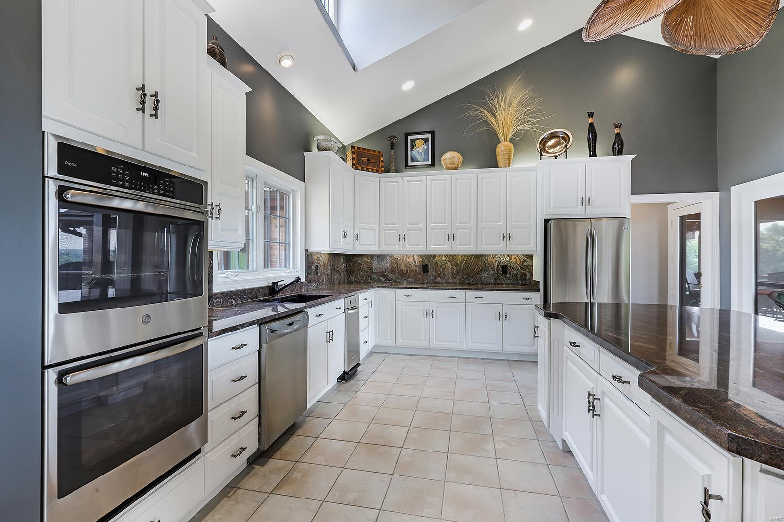 Wildhorse Spring Farm - Residential