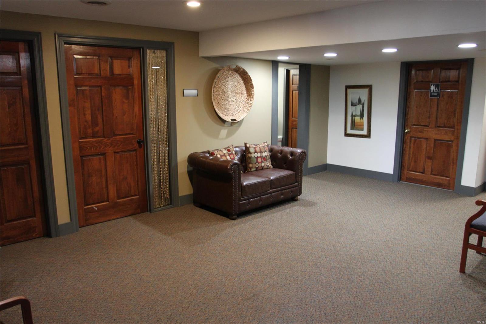 Trails Riverwood 07 - Commercial Lease