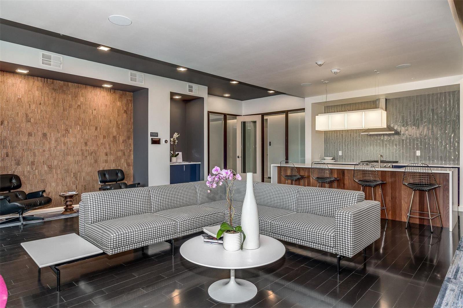 4101 Laclede - Residential