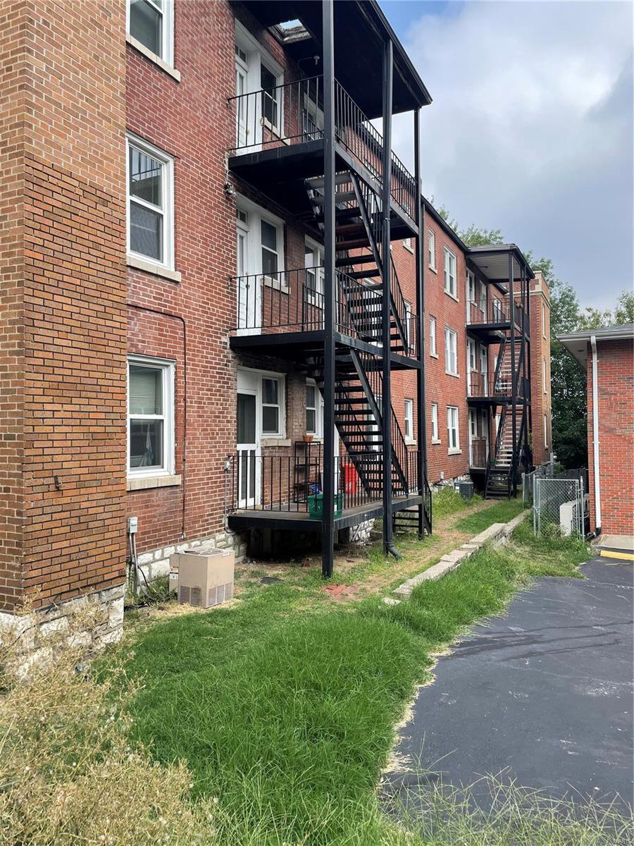 Zephyr Hills - Residential Income