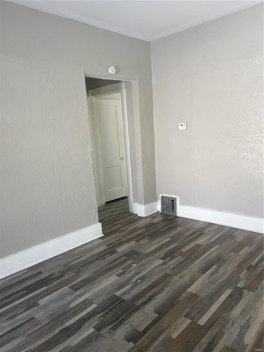 West Lawn - Residential