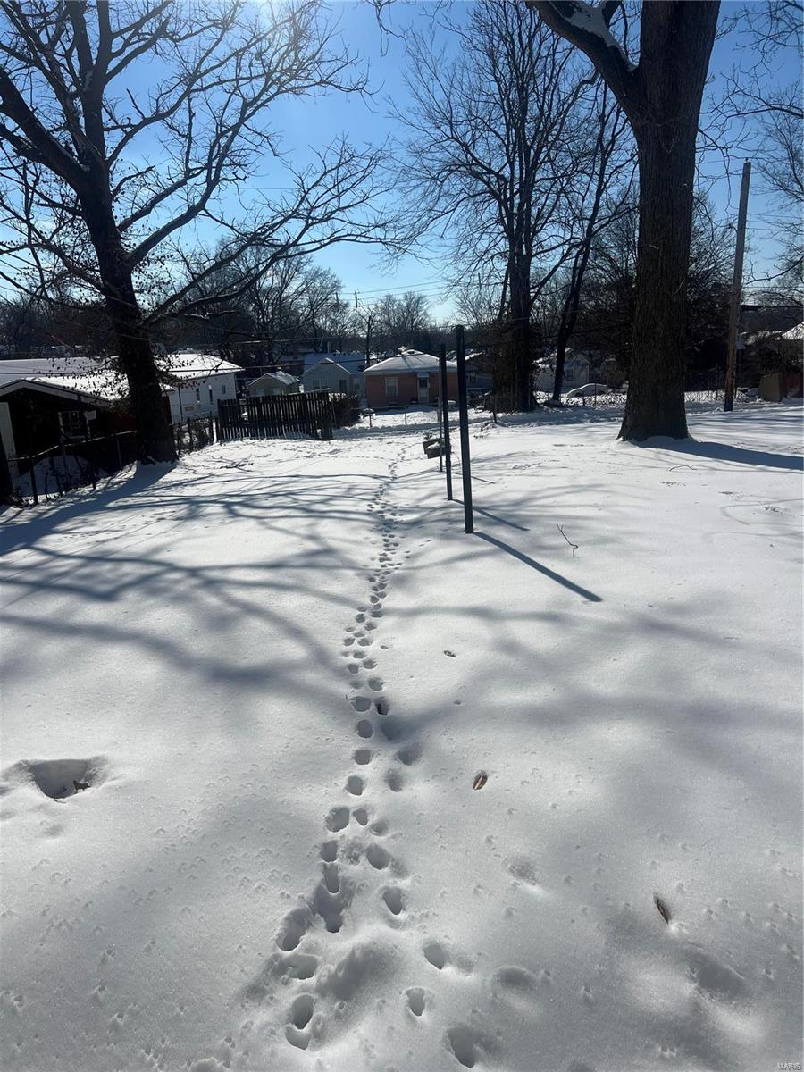 West Lawn - Residential