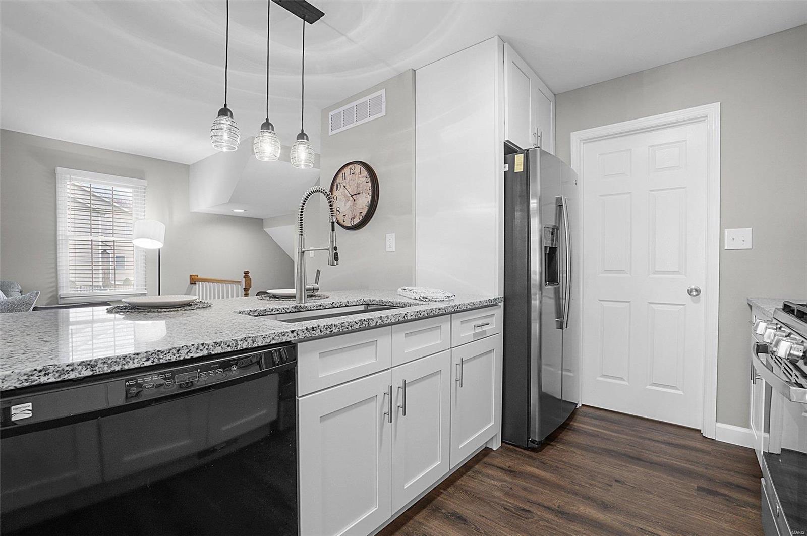 Clarkson Grove Condo Seventh - Residential
