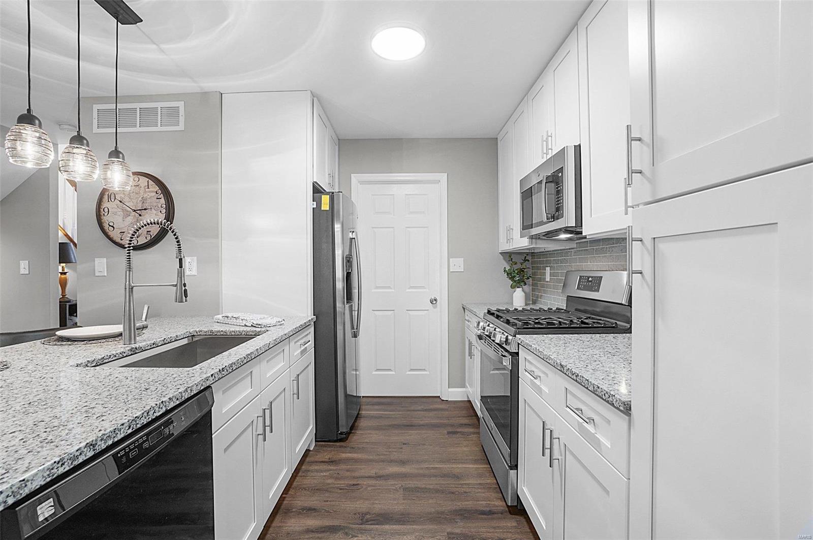 Clarkson Grove Condo Seventh - Residential