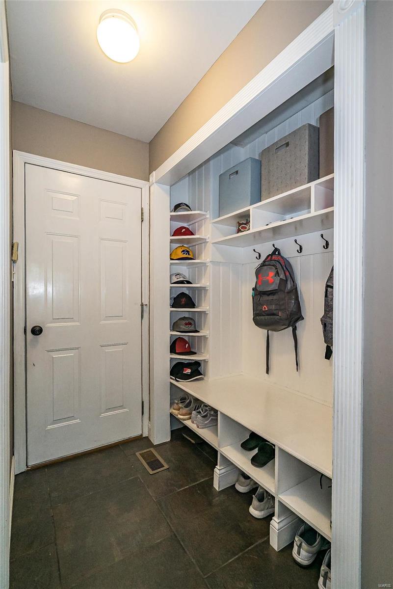 Cove At Lake Chesterfield - Residential