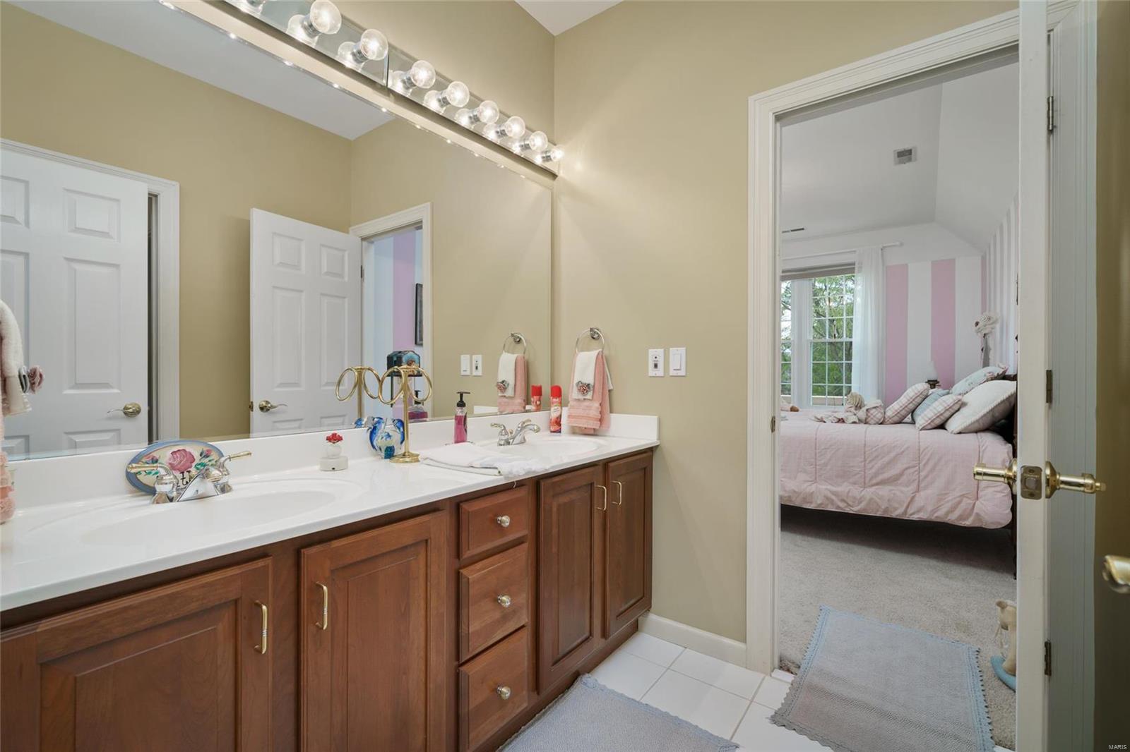 Camelot - Residential