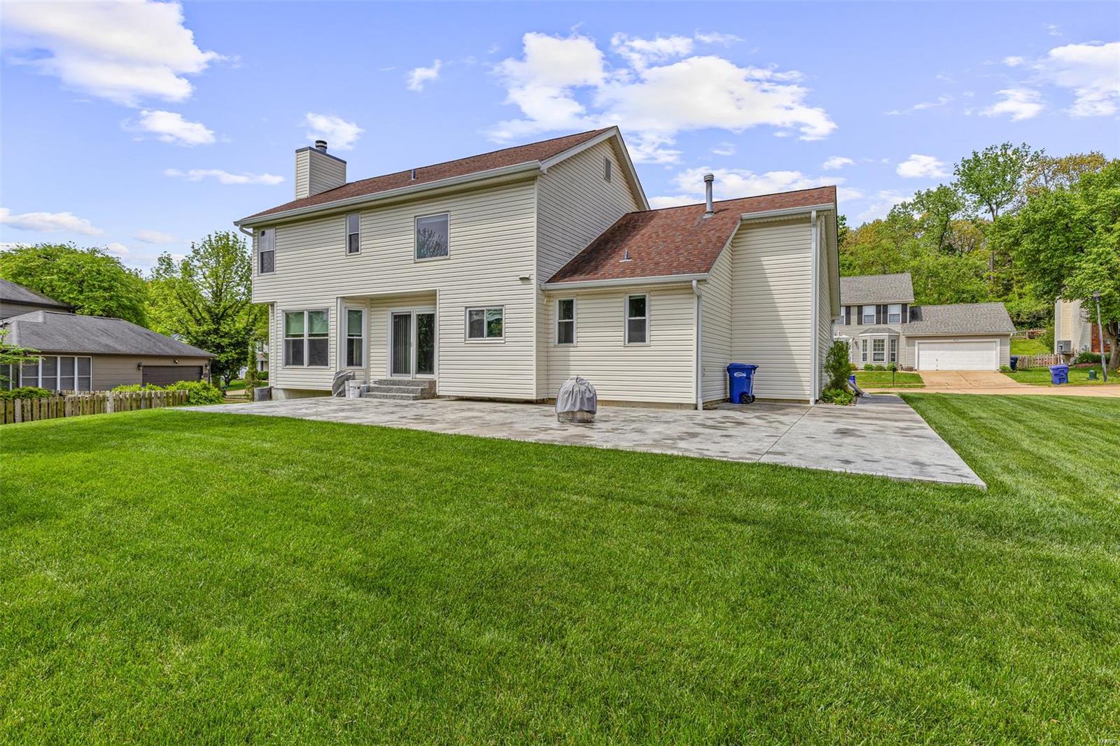 842 Oakmoor Drive