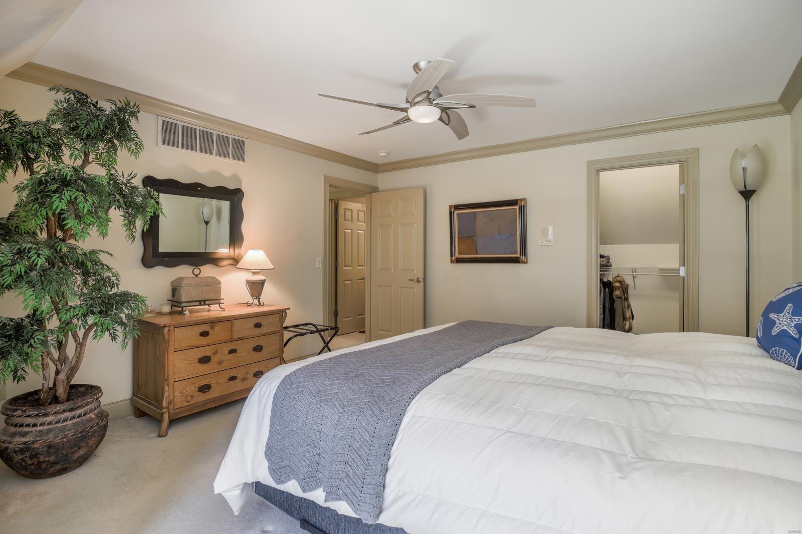 Central View Townhomes - Residential