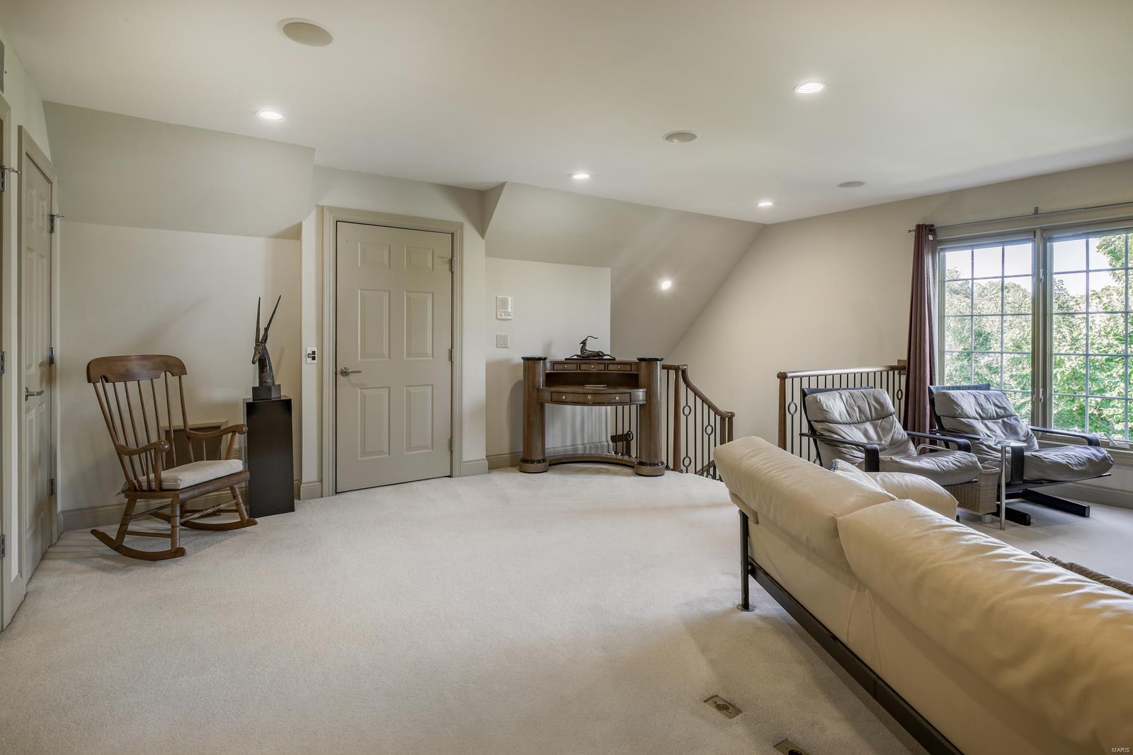 Central View Townhomes - Residential