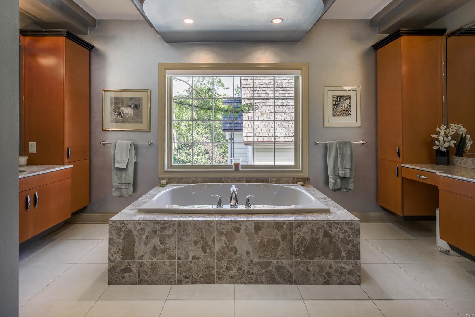 Central View Townhomes - Residential