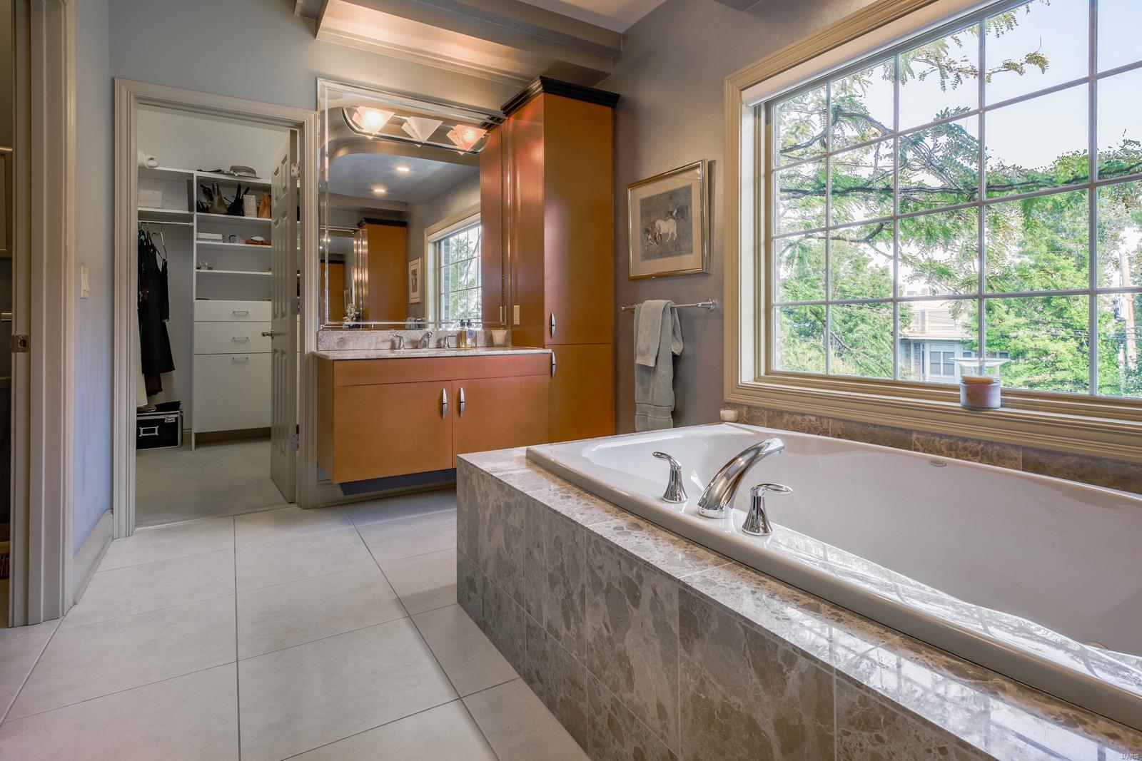 Central View Townhomes - Residential