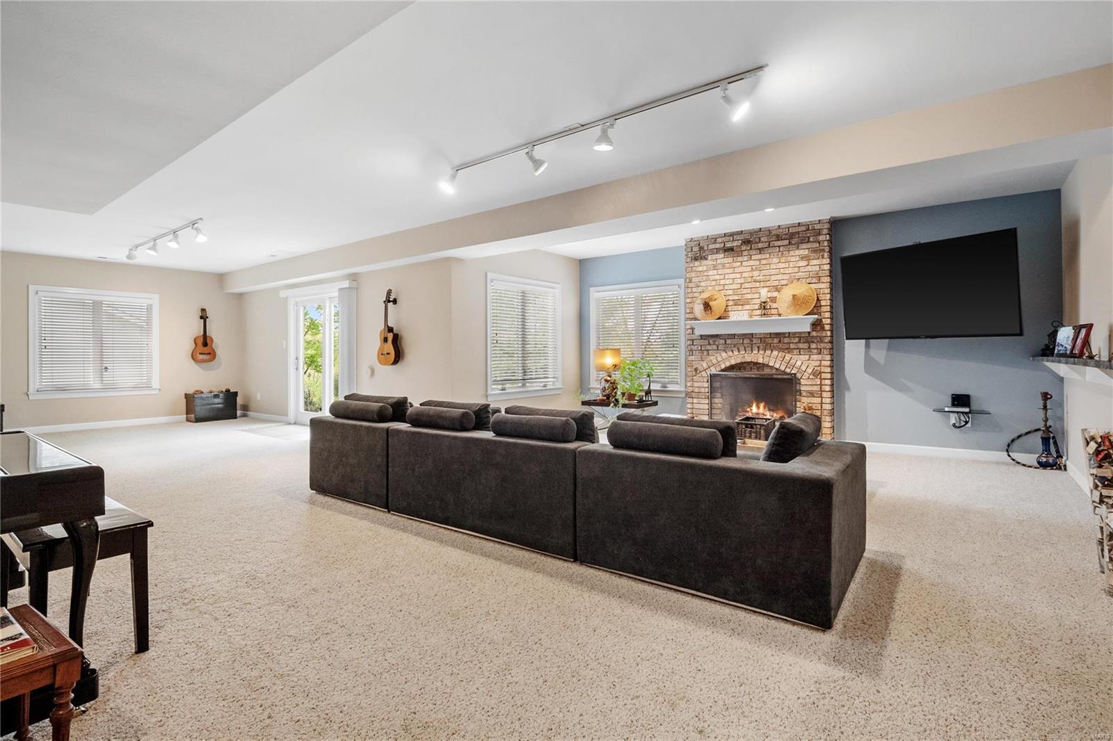 Hibler Oaks - Residential