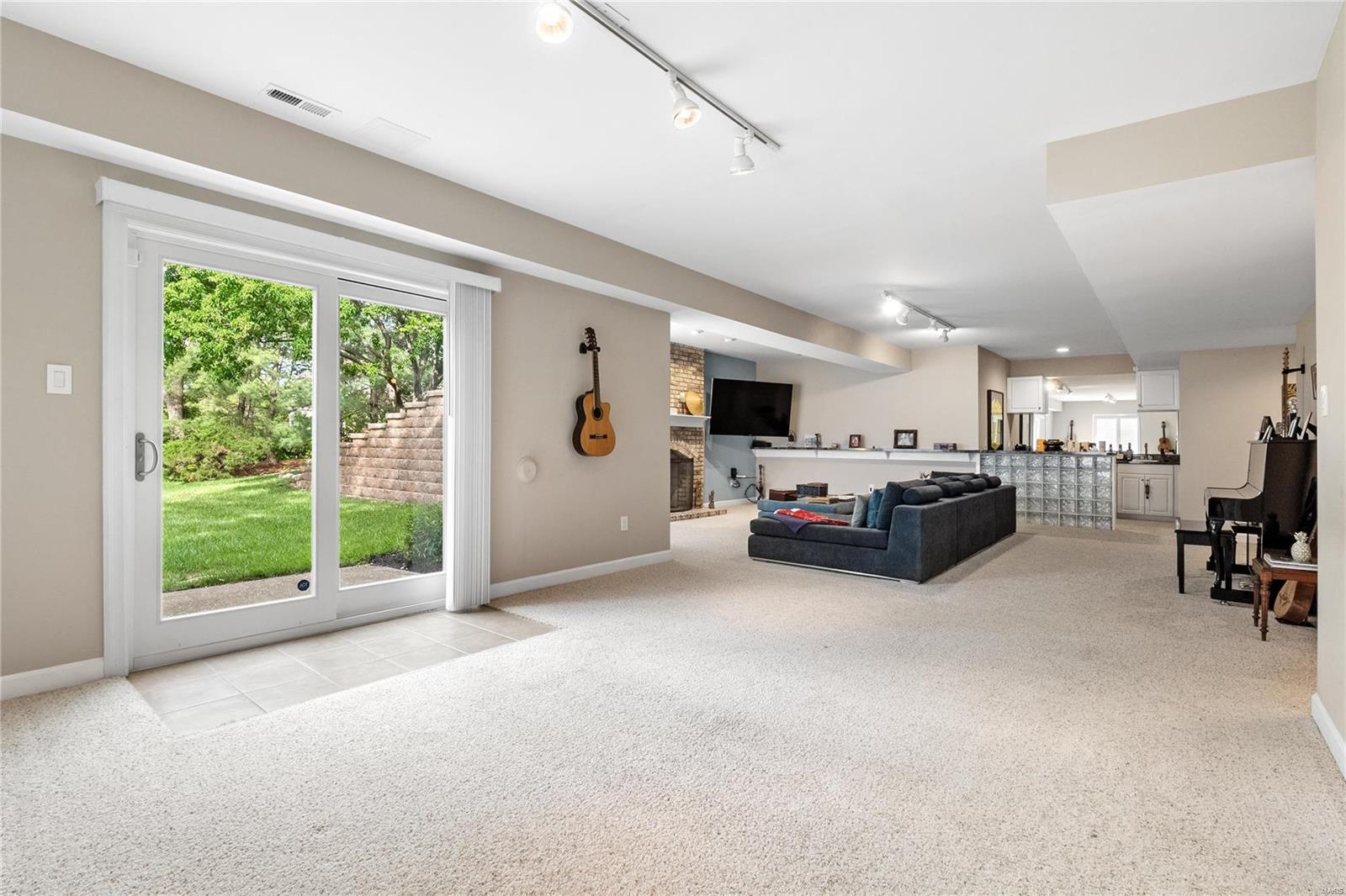 Hibler Oaks - Residential