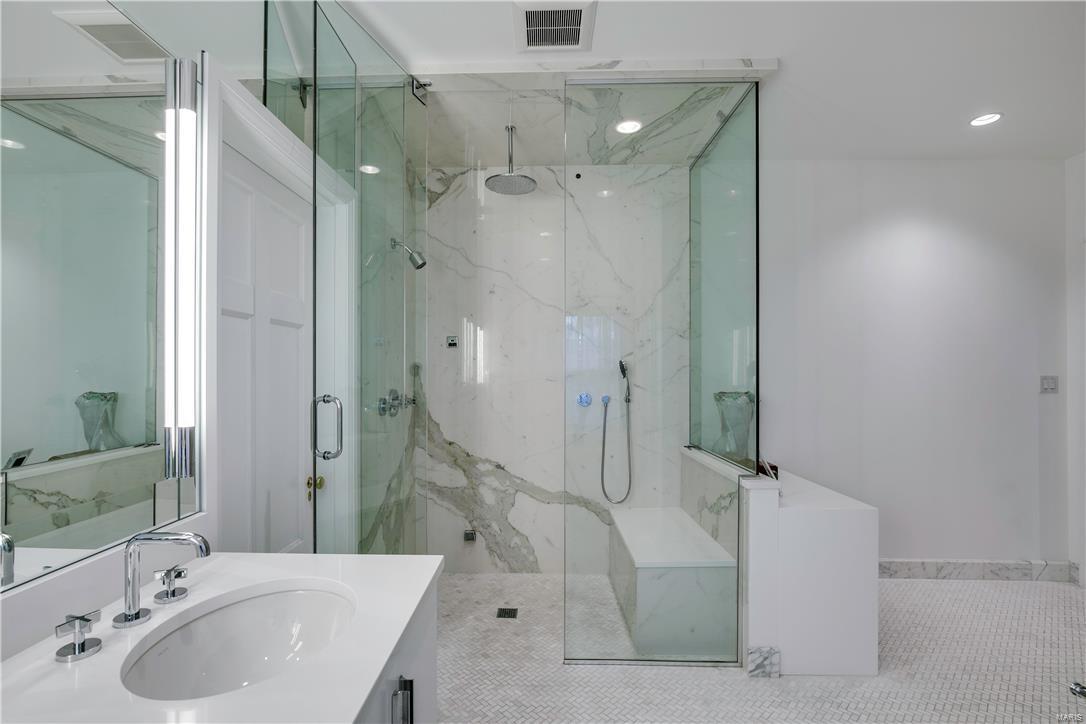 Brentmoor Park - Residential