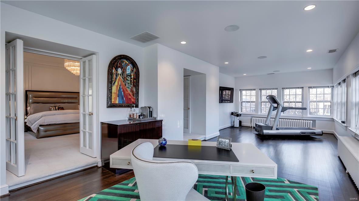 Brentmoor Park - Residential