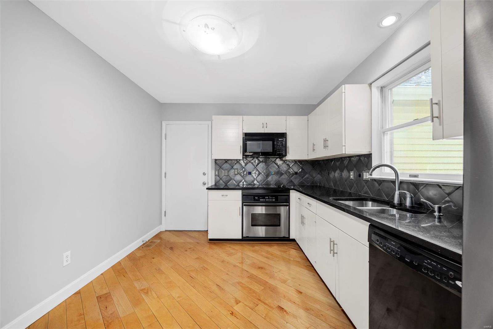 Oak 1 - Residential