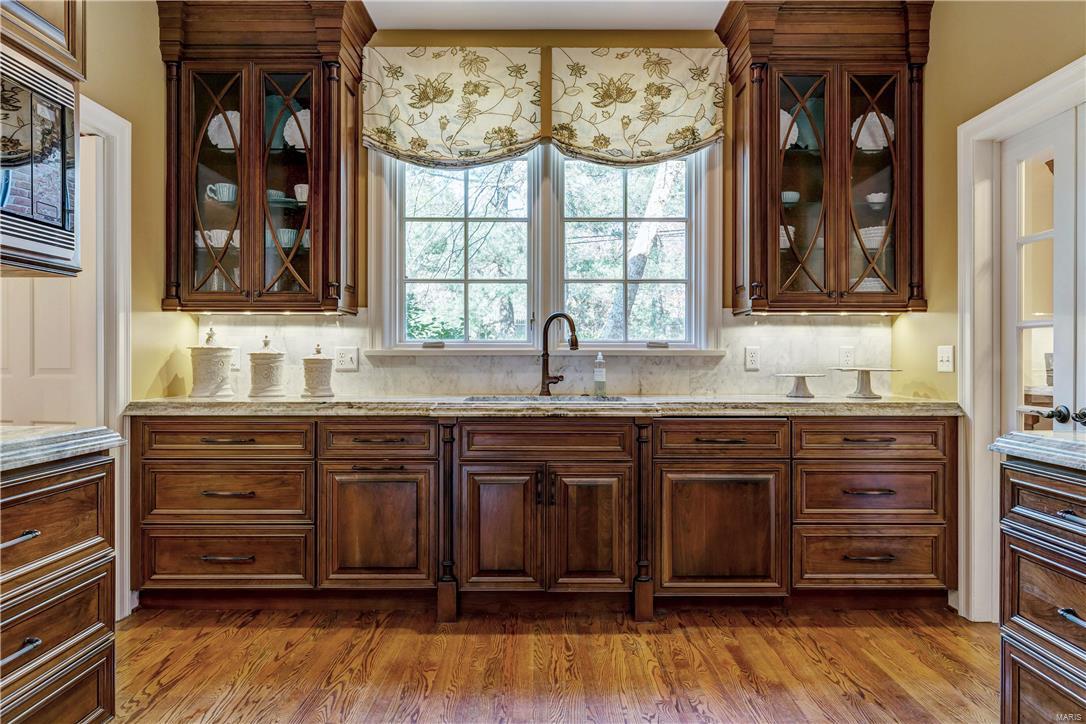 Lakeside Green - Residential