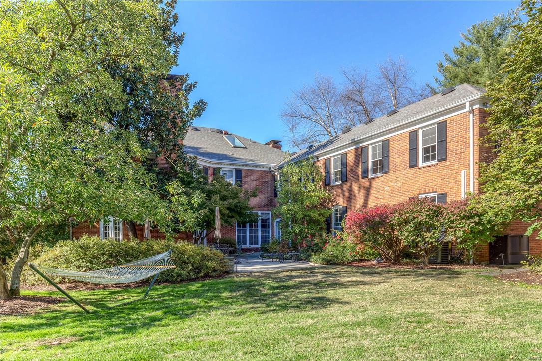 Lakeside Green - Residential