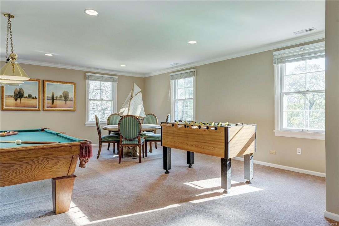 Lakeside Green - Residential