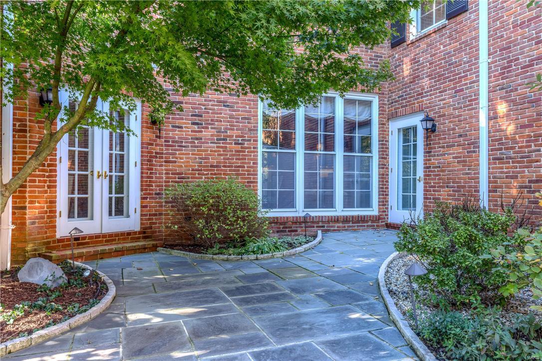 Lakeside Green - Residential