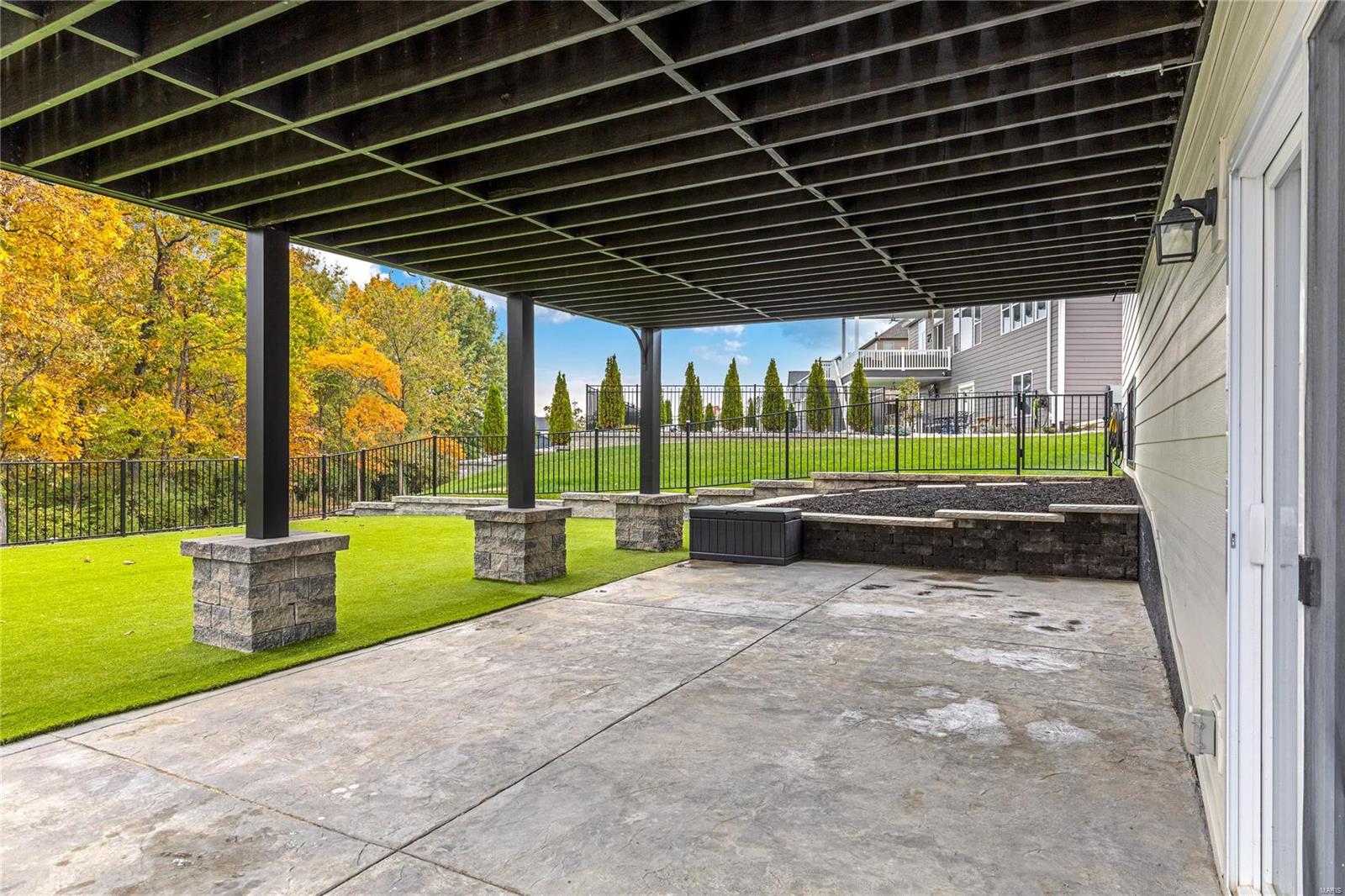 Bluffs At Windcastle - Residential