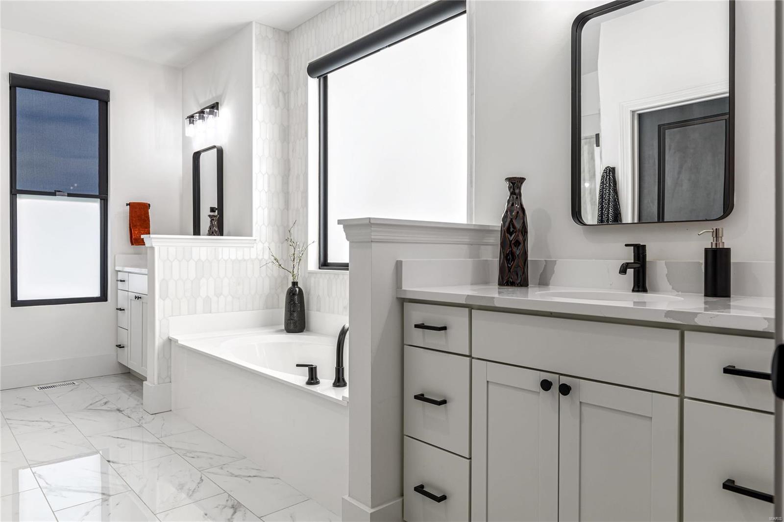 Bluffs At Windcastle - Residential