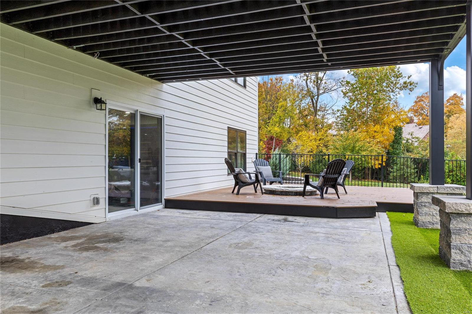 Bluffs At Windcastle - Residential