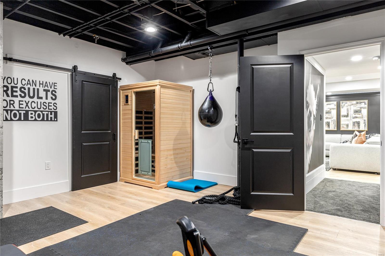 Bluffs At Windcastle - Residential