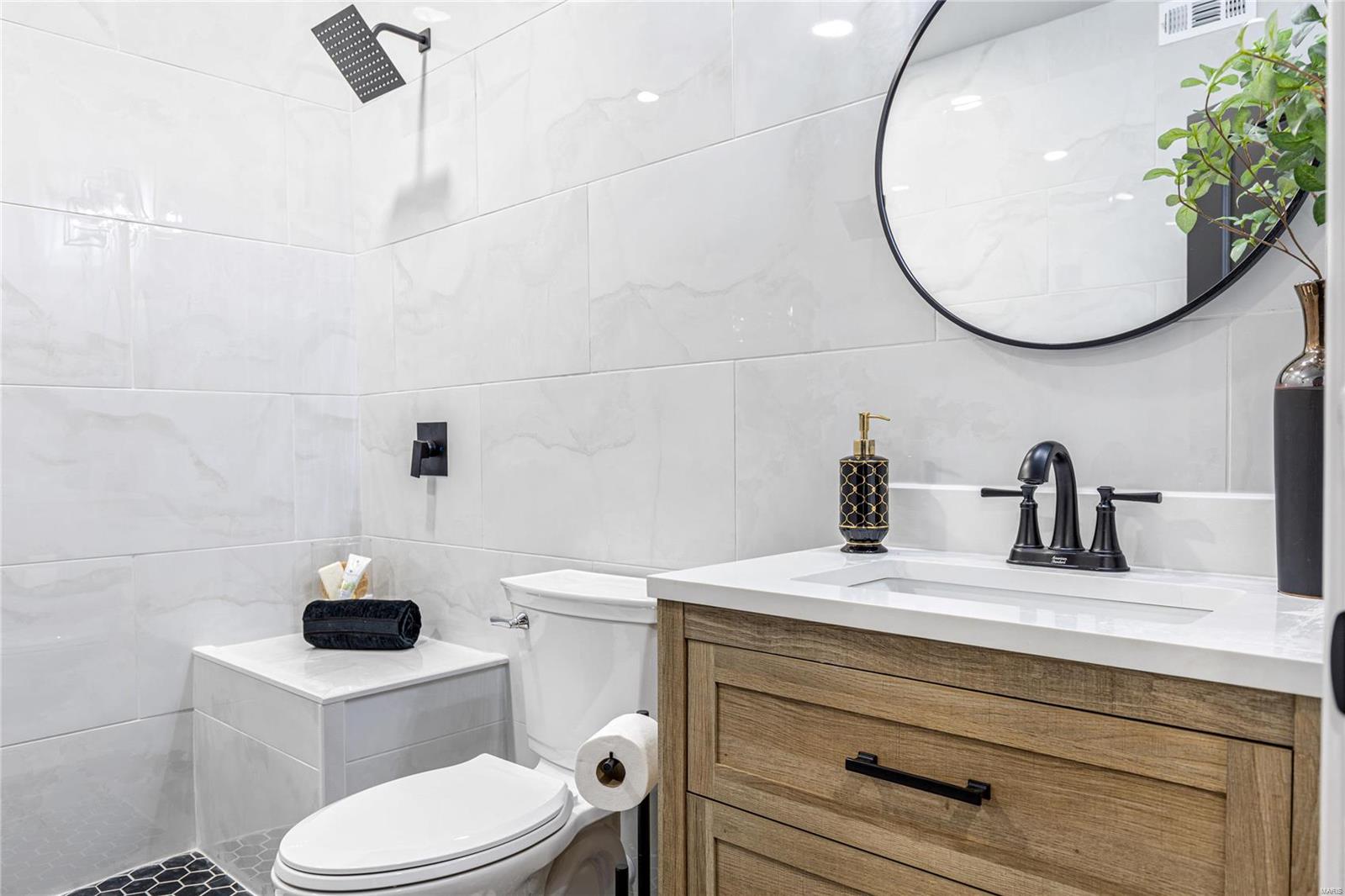 Bluffs At Windcastle - Residential