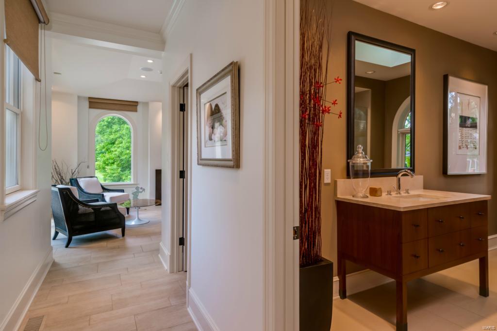 Frontenac Place - Residential