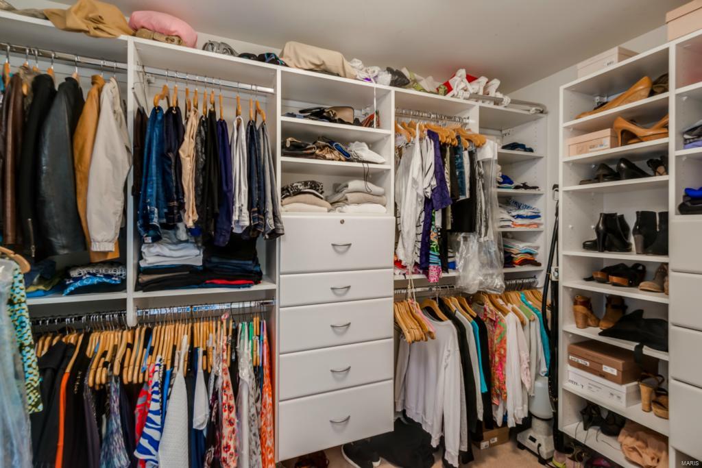 Frontenac Place - Residential