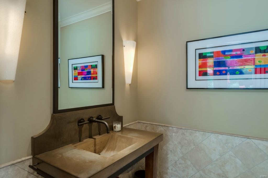 Frontenac Place - Residential