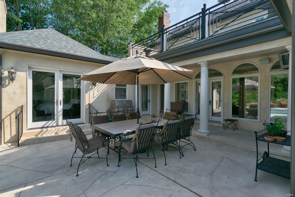 Frontenac Place - Residential