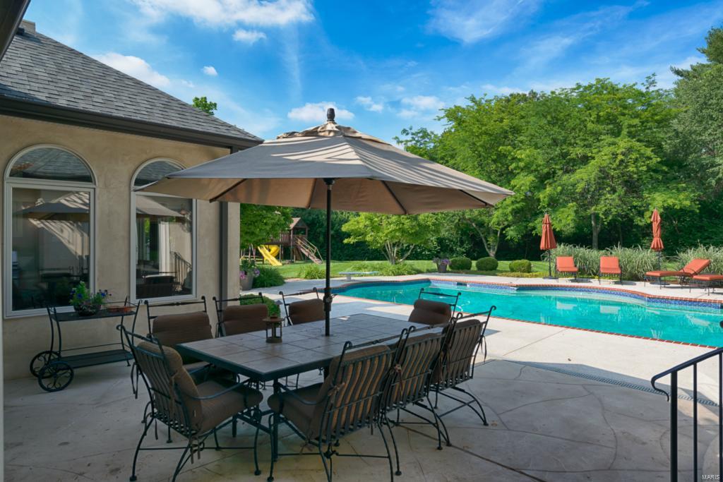 Frontenac Place - Residential