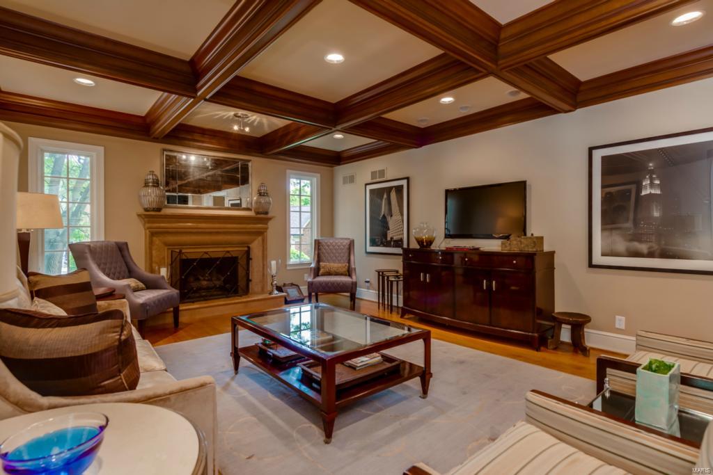 Frontenac Place - Residential