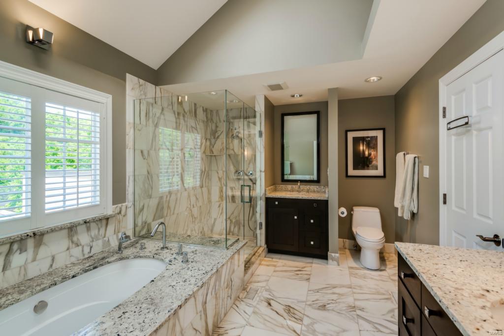 Frontenac Place - Residential