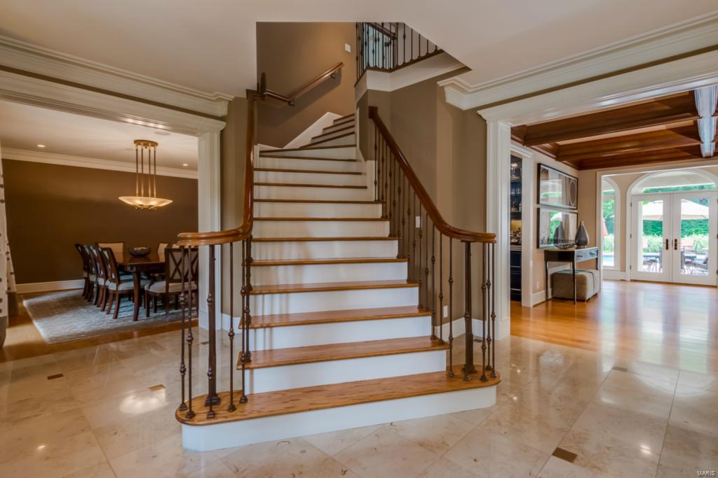 Frontenac Place - Residential