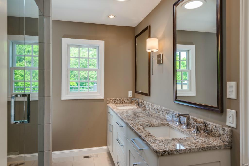 Frontenac Place - Residential