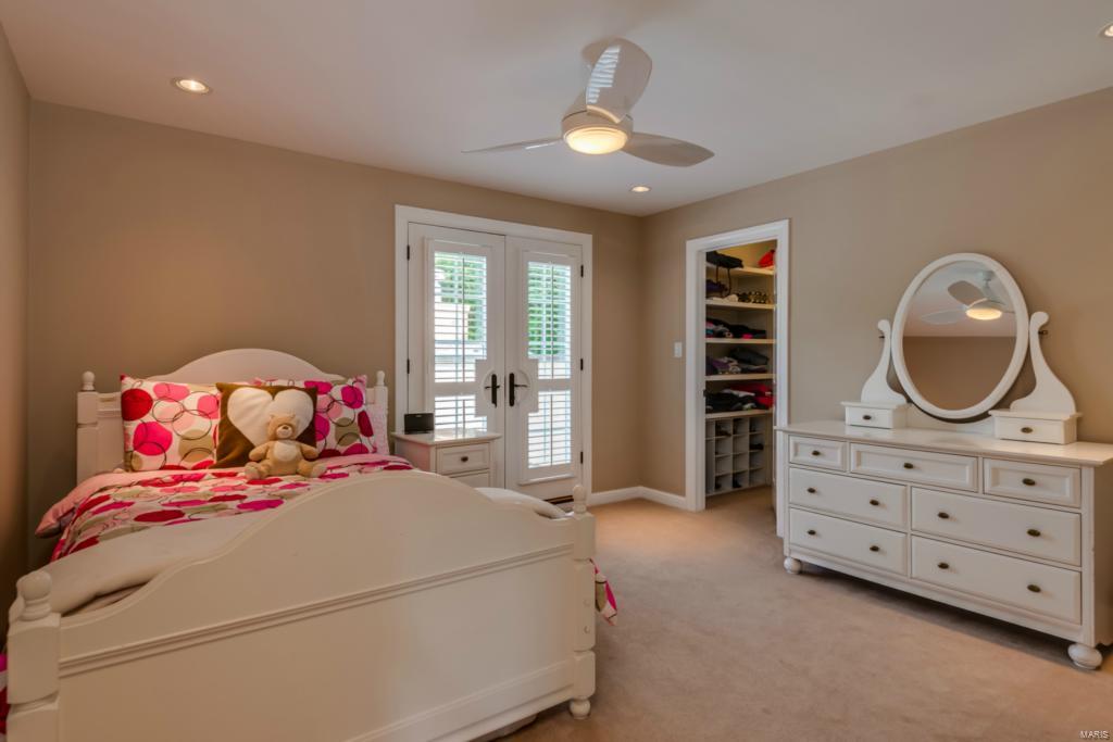 Frontenac Place - Residential