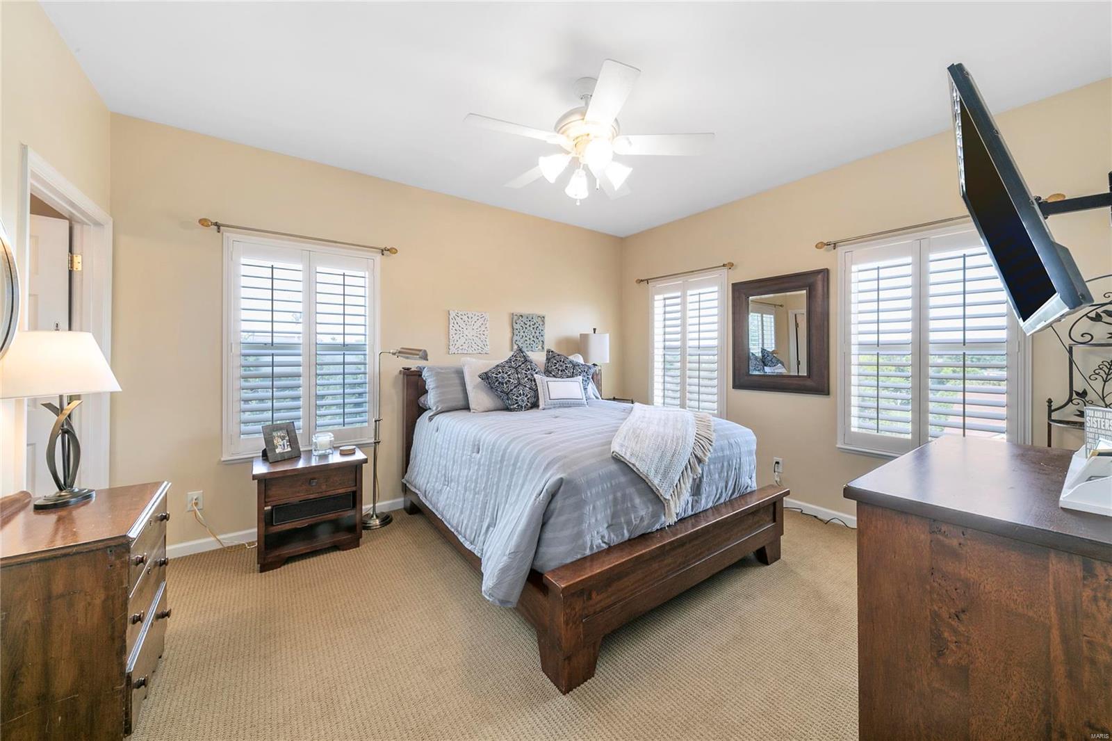 Gardens At South Oaks Condo Tenth - Residential