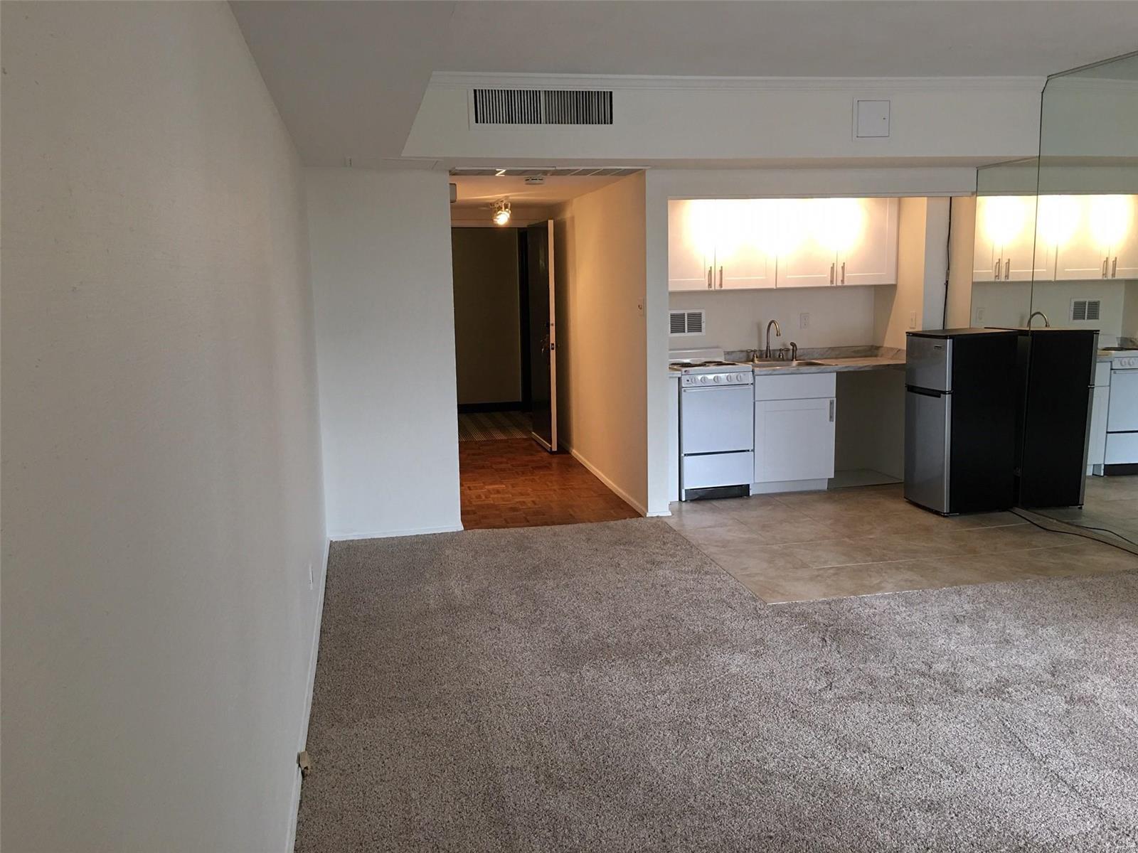 Park Tower Condo - Residential Lease