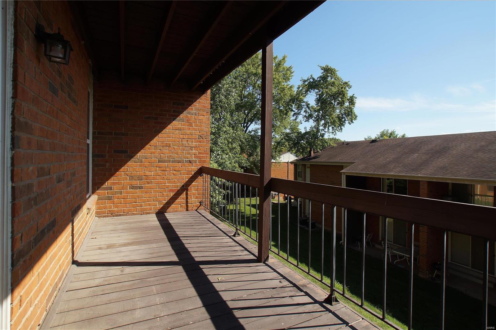 Greenbriar Condo - Residential