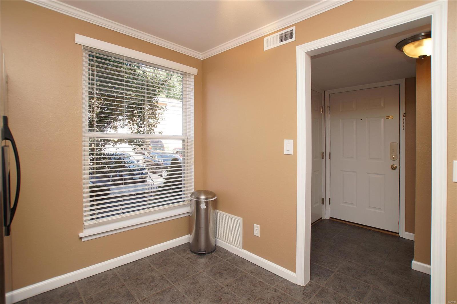 Greenbriar Condo - Residential