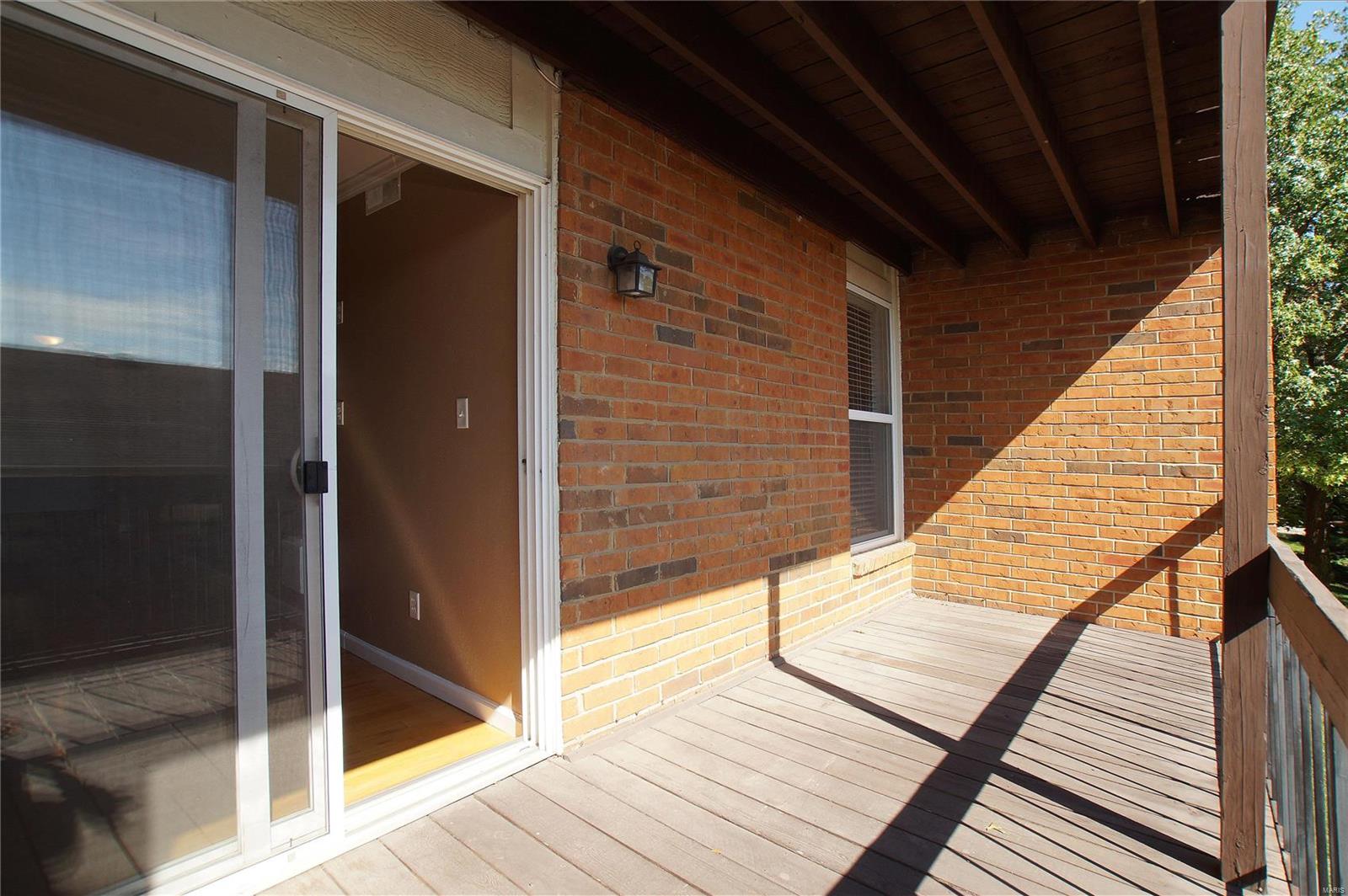 Greenbriar Condo - Residential