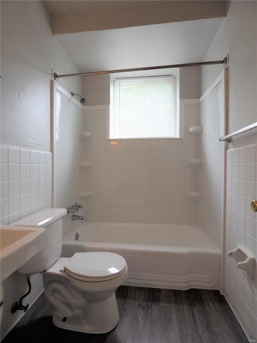 St Louis Add - Residential Income