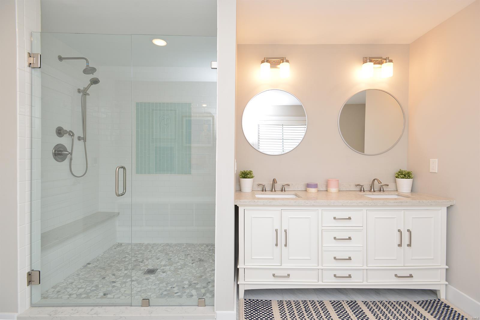 Sunset Club Court - Residential