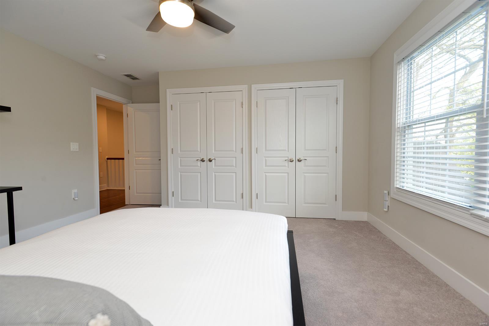 Sunset Club Court - Residential