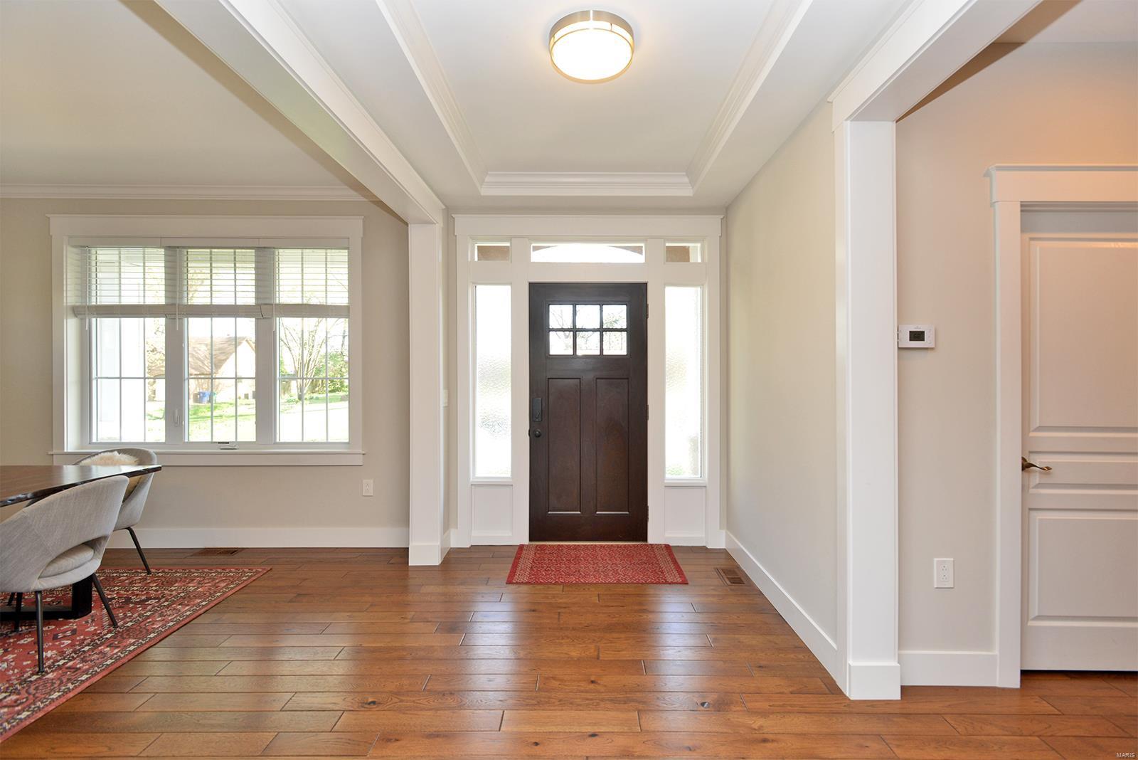 Sunset Club Court - Residential